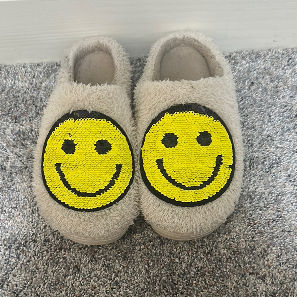 Cozy Fuzzy Slippers with Smiley Face and mad face